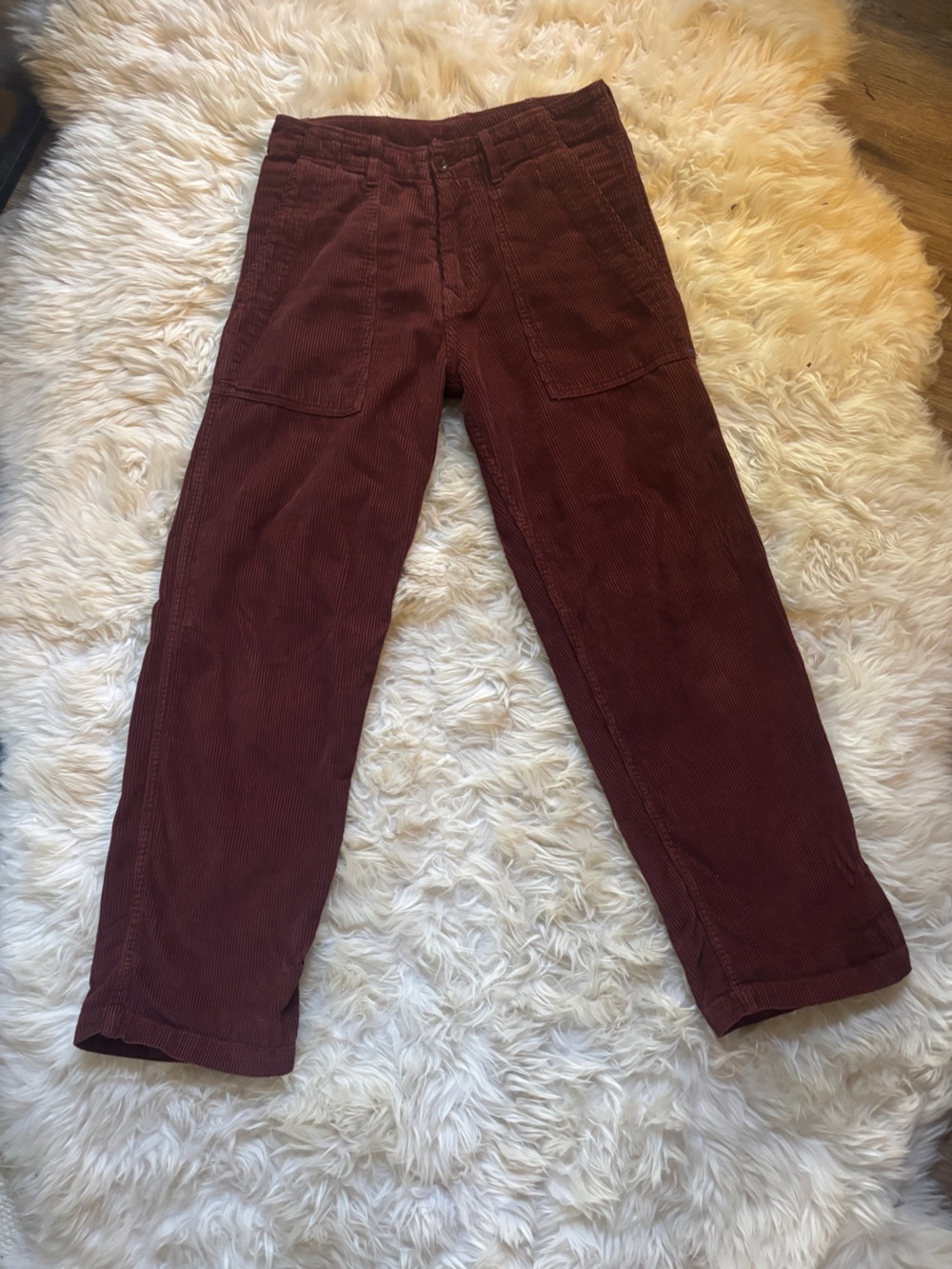 imogene + willie Women's Straight-Leg Corduroy Jeans in Deep Wine